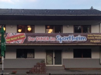 Foto: Der Diner im Sportheim Züttlingen